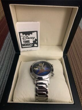 Disney Time Works 25th Anniversary Epcot Silver Watch